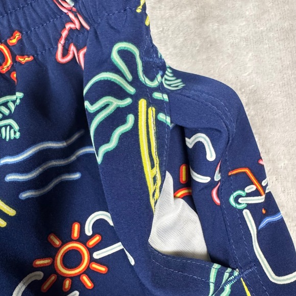 Chubbies Mens The Neon Lights Navy 5.5 Inch Swim Trunks XL Liner Zip Pocket - Picture 6 of 9